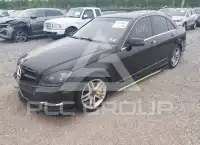 2014 Mercedes Benz C 300 фото