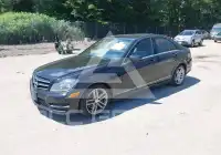 2014 Mercedes Benz C 300 photo