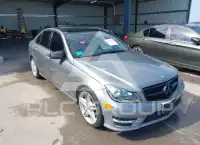 2014 Mercedes Benz C 300 фото
