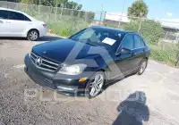 2014 Mercedes Benz C 300 фото