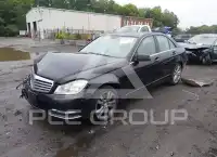2014 Mercedes Benz C 300 фото