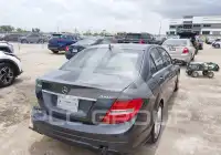 2014 Mercedes Benz C 300 photo