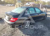 2014 Mercedes Benz C 300 фото