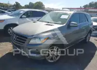 2014 Mercedes Benz ML 350 photo