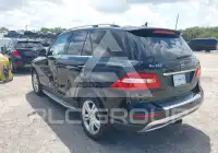2014 Mercedes Benz ML 350 photo
