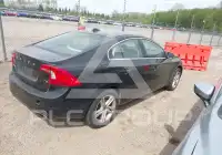 2014 Volvo S60 photo