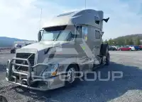 2014 Volvo VNL photo