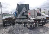 2014 Volvo VNL photo