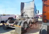 2014 Volvo VNL photo