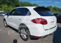 2014 Porsche Cayenne photo