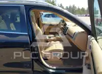 2014 Porsche Cayenne photo