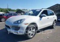 2014 Porsche Cayenne photo