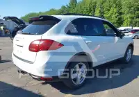2014 Porsche Cayenne photo