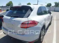 2014 Porsche Cayenne photo