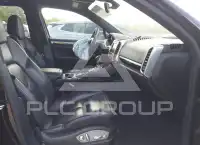 2014 Porsche Cayenne photo