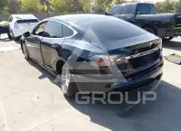 2014 Tesla Model S фото