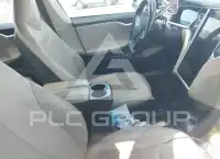 2014 Tesla Model S фото