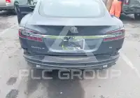 2014 Tesla Model S фото