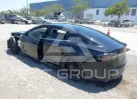 2014 Tesla Model S фото