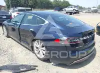 2014 Tesla Model S photo