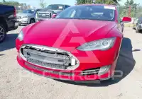 2014 Tesla Model S фото