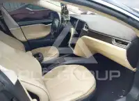 2014 Tesla Model S фото