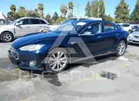 2014 Tesla Model S фото