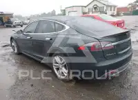 2014 Tesla Model S фото