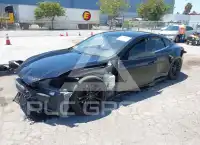 2014 Tesla Model S фото