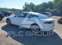 2014 Tesla Model S фото