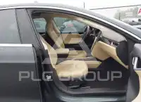 2014 Tesla Model S фото