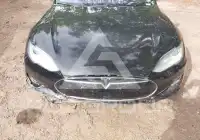 2014 Tesla Model S photo