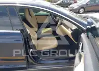 2014 Tesla Model S фото