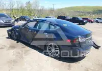 2014 Tesla Model S photo