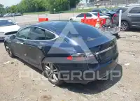 2014 Tesla Model S photo