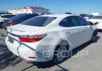 2014 Lexus ES350 photo