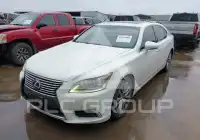 2014 Lexus LS460 photo