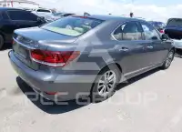 2014 Lexus LS460 photo