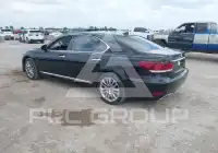 2014 Lexus LS460 photo