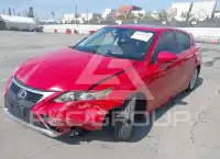 2014 Lexus CT200 photo