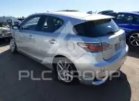 2014 Lexus CT200 photo