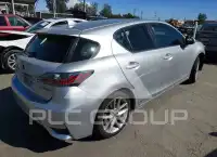 2014 Lexus CT200 photo