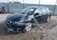 2014 Lexus CT200 фото