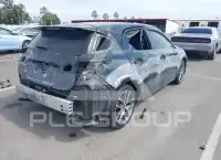 2014 Lexus CT200 photo