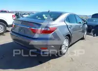 2014 Lexus ES300 photo
