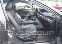 2014 Lexus ES300 photo