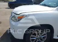 2014 Lexus LX570 photo