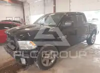 2014 RAM 1500 photo
