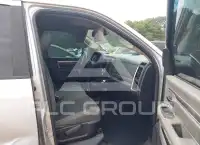 2014 RAM 1500 photo