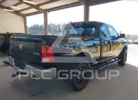 2014 RAM 1500 photo